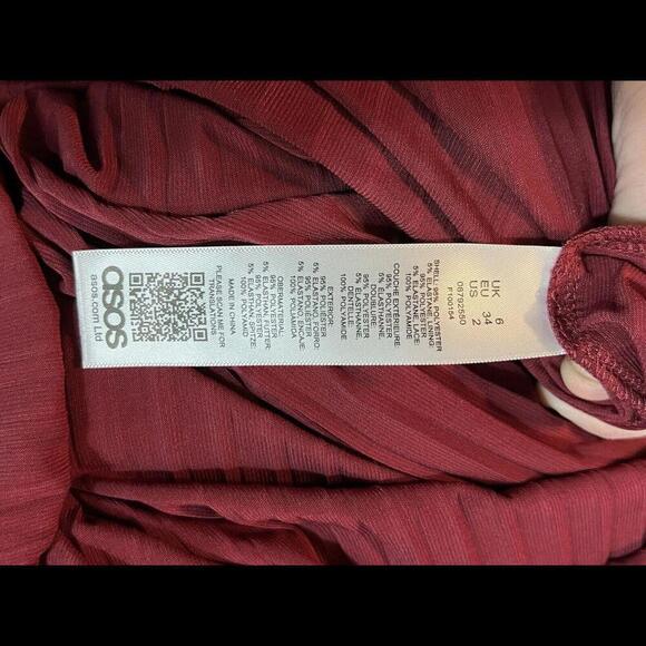 Asos Women's Dress Size 6‎ Burgundy Textured Pleated Lace Long Maxi Evening - Picture 5 of 5